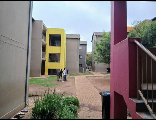 2 BEDROOM APARTMENT FOR SALE IN JABULANI